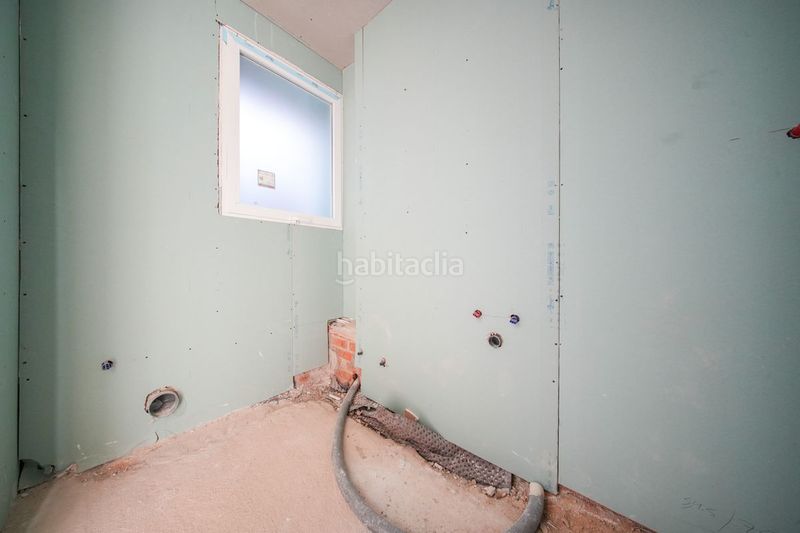 Foto bffe02ea-7509-47f6-a7fc-a6da3a33232b. Pis amb calefacció a Guindalera Madrid
