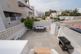 Pis a Santa Eulària des Riu