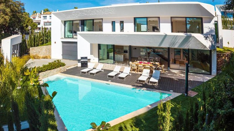 Foto aee7b4b6-ad34-4aff-af44-4a1f9d7a1d15. Casa amb calefacció aparcament piscina a reserva de Marbella Marbella