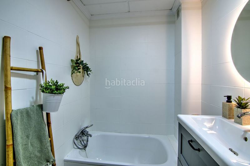 Foto ffb94ad0-bbd0-4de9-8854-20c6721be1b2. Pis amb calefacció aparcament a Los Ángeles Alicante