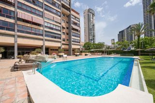 Flat in Carrer del Secretario Juan Antonio Baldovi