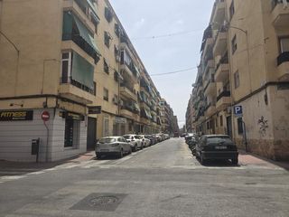 Pis a Calle del Doctor Bergez