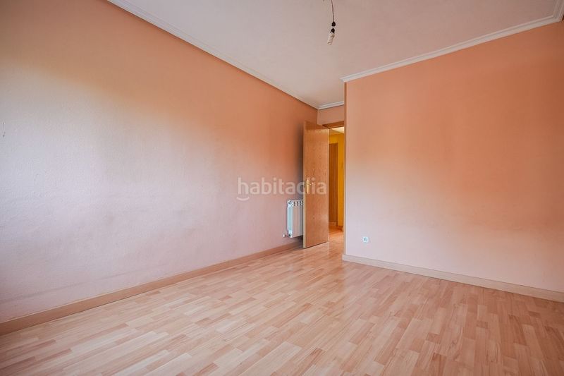 Foto 5402da61-819a-4f9c-8ccd-452aed55221b. Pis amb calefacció a Colina Madrid
