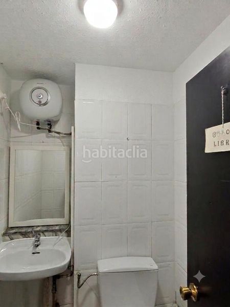 Foto cced503a-d666-4d22-86b5-5797084bd9a1. Edificio in Adelfas Madrid