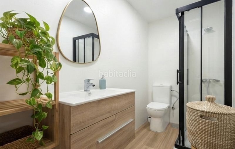 Foto e5ac8d6b-0a60-42a2-baa1-667e376bb772. Edificio in La Merced Málaga