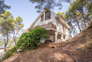 House  Via abadia de poblet