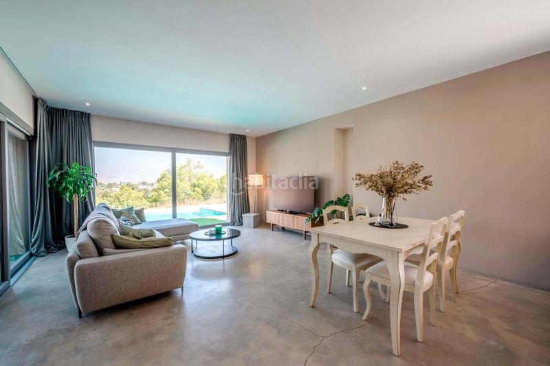 Foto e93157ac-c8c5-401e-9ebc-8e261e978a4d. Casa amb calefacció aparcament piscina a Busot