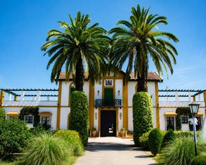 Casa  Carretera sevilla huelva k564