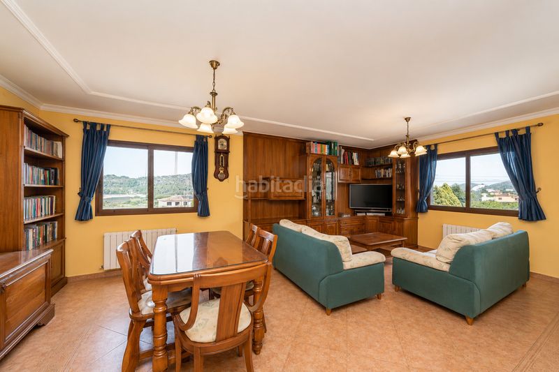 Foto 041d1556-32a2-479c-88ef-2b8e8b7f6c26. Edificio in Centro Pedreguer