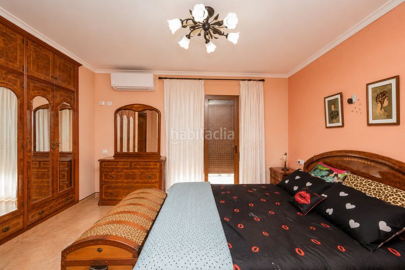 Foto 3ba7635a-9388-4fa4-baf2-8c959498232c. Edificio in Centro Pedreguer