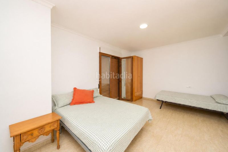 Foto 478ec6d3-5a9b-4995-8448-c9d2a9576bf0. Edificio in Centro Pedreguer