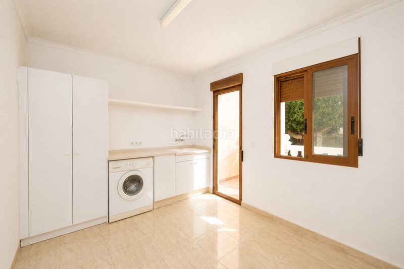 Foto 5bed9c5c-fa25-4d5f-9e82-77b07a29d0f7. Edificio in Centro Pedreguer