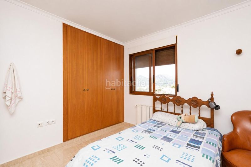 Foto b536e87b-8142-408b-a8c4-d74ecc37e51b. Edificio in Centro Pedreguer