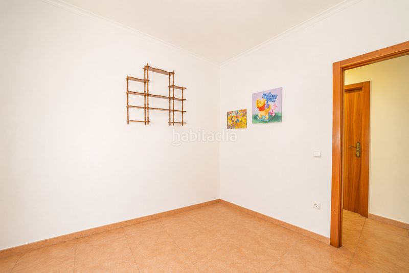 Foto f3fd2cc6-7edd-4157-8997-ab7394429e7b. Edificio in Centro Pedreguer