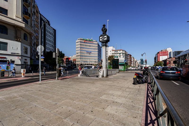 Foto f1356f52-aa70-4067-92c3-d3ec64e6335c. Loft amb calefacció a Cuatro Caminos - Azca Madrid