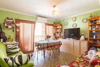 Etagenwohnung in Carrer Cabanyal