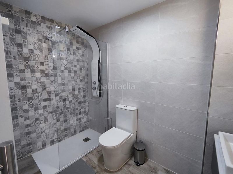 Foto 07753388-9407-4e6a-a0b3-f8550c0b94ff. Edifici a El Ejido Málaga