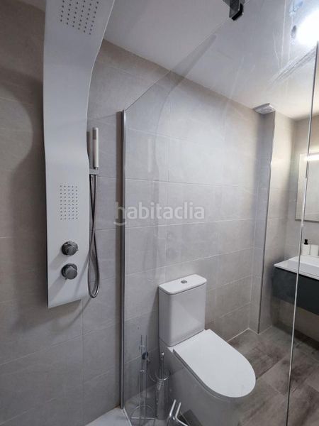 Foto bb9e59bc-4272-42e5-ba69-4bd467099229. Edifici a El Ejido Málaga