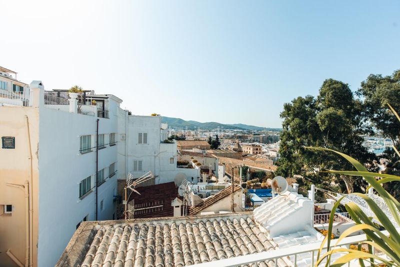 Foto 051eb709-c316-4420-95f8-84be61d5f232. Dúplex en Dalt Vila-La Marina Ibiza
