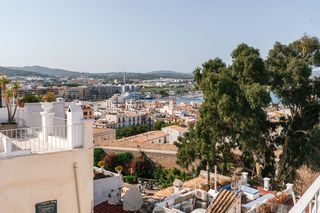 Duplex  Carrer de pere tur