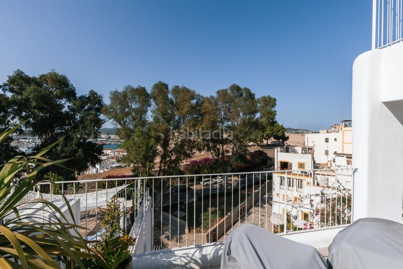 Foto 4d4e424a-4389-4c03-ba2a-acff0ca0c7bd. Dúplex en Dalt Vila-La Marina Ibiza