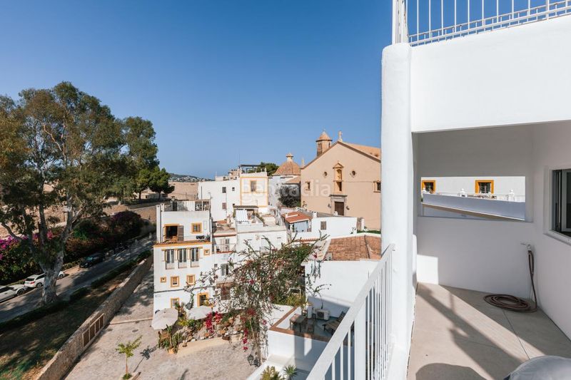 Foto a2094c42-6a76-475c-a225-72ad62669950. Dúplex en Dalt Vila-La Marina Ibiza