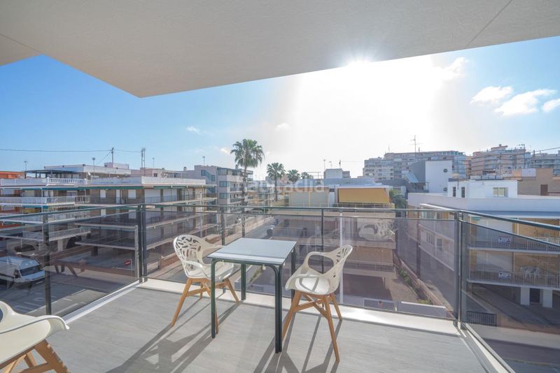 Foto f5d7c6bd-f11c-477f-a8da-adc960123424. Edificio en Gran Playa Santa Pola