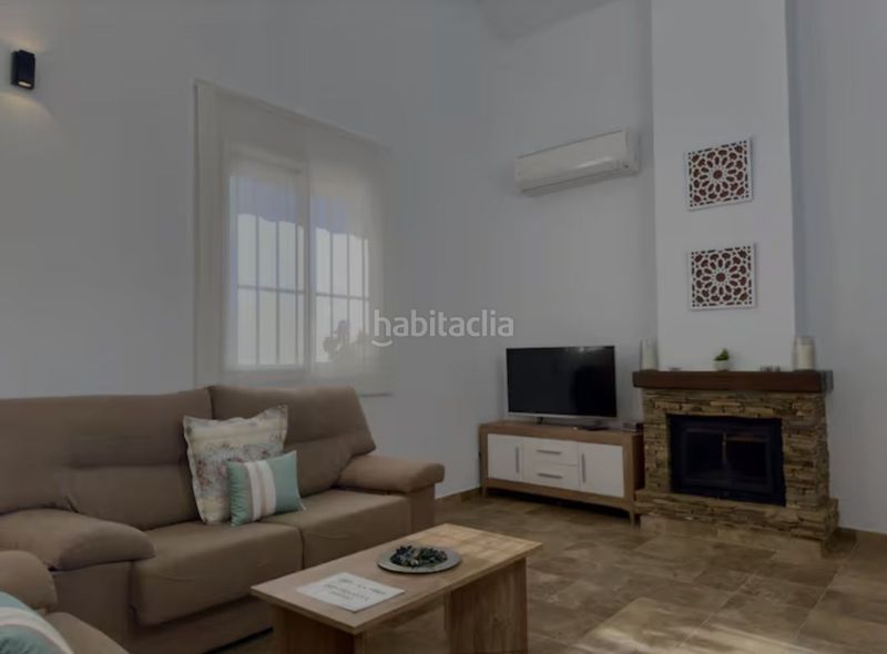 Foto b0e1664d-043d-40a8-b741-10f64ea11893. Casa amb calefacció aparcament piscina a Coín