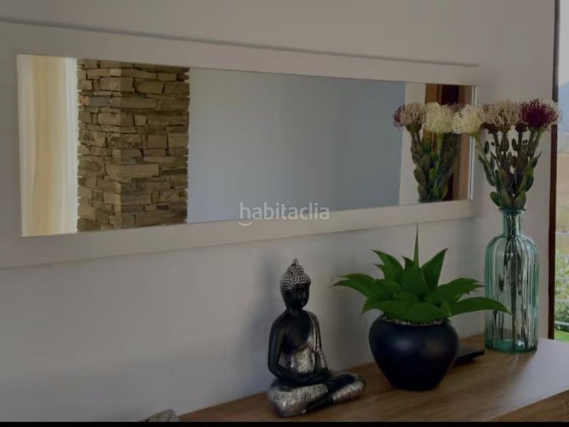 Foto d77d5f3f-d619-4ec9-8bfa-ecc455ff7e21. Casa amb calefacció aparcament piscina a Coín
