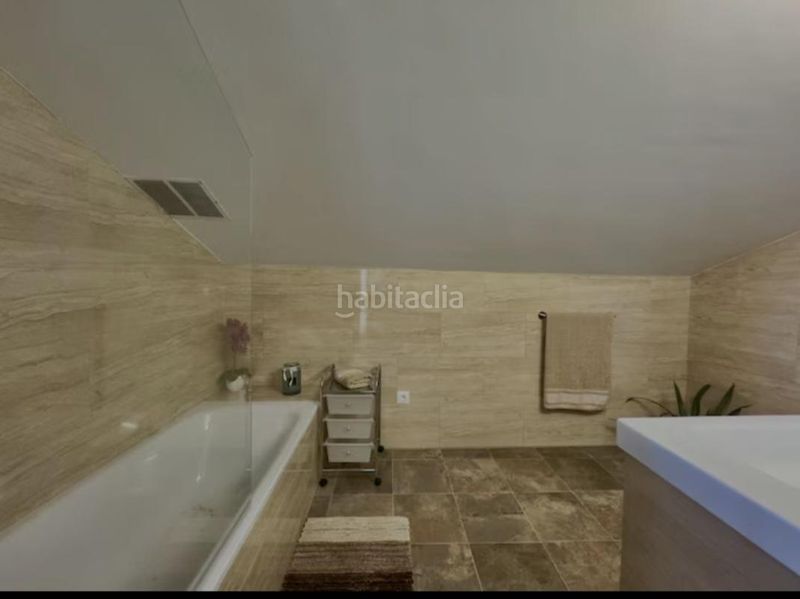 Foto e45fbe4b-dc9c-42a7-af00-f85c12d589f8. Casa amb calefacció aparcament piscina a Coín