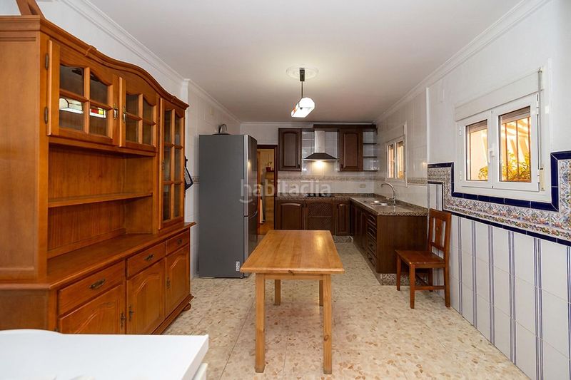 Foto 708046a8-8720-41e2-8baf-ab5283cd2244. Casa amb calefacció aparcament a Pilas