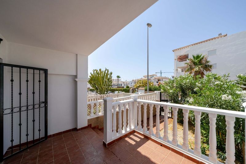 Foto 709e81ac-2950-4765-831f-274b447a4aca. Casa adosada en Zeniamar - Horizonte - La Campana Orihuela