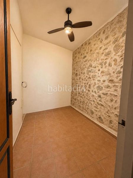 Foto b92bff0a-9a32-4cd7-827c-10b8fc1e5e5b. Planta baixa amb calefacció a Dalt Vila-La Marina Ibiza