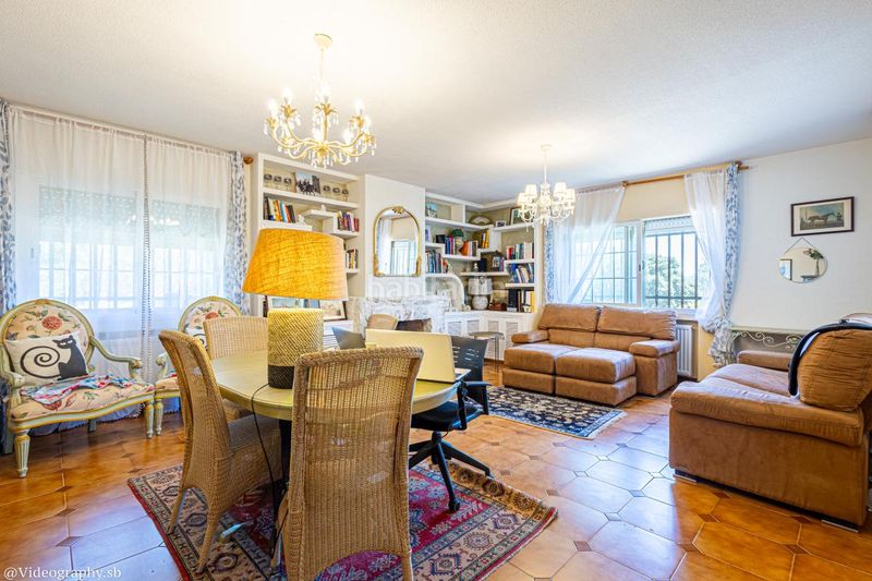 Foto 5b464ada-1d99-4c95-84c0-b919c5f4f31e. Casa amb calefacció a Centro-Manguilla Escorial (El)