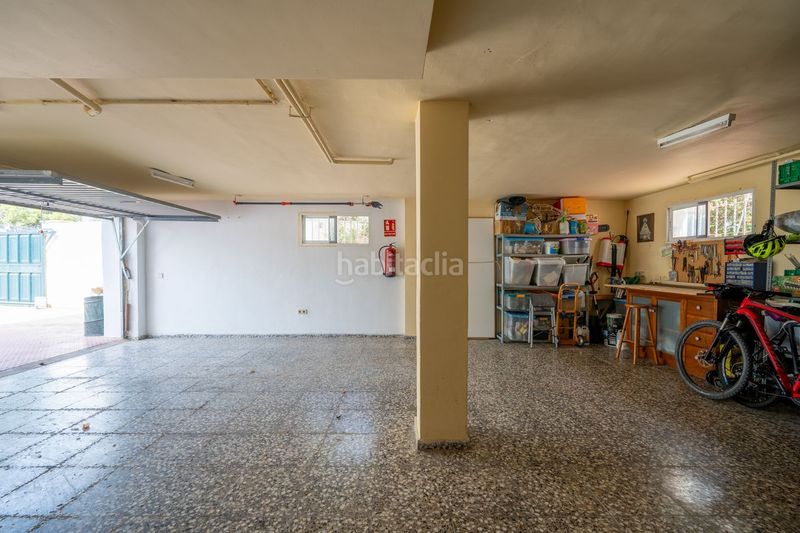 Foto b8cb2b9d-f3a9-4ef0-88c7-1aa26cff6d0f. Xalet amb calefacció aparcament piscina a Los Girasoles Sant Vicent del Raspeig