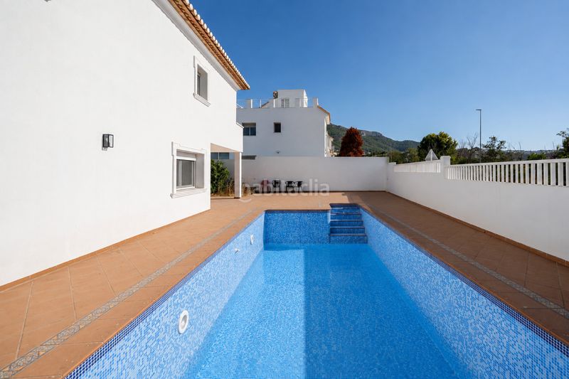 Foto b0ab1639-db4e-4549-b9e5-52e6e99744b8. Casa amb calefacció aparcament piscina a La Pedrera-Vessanes Dénia