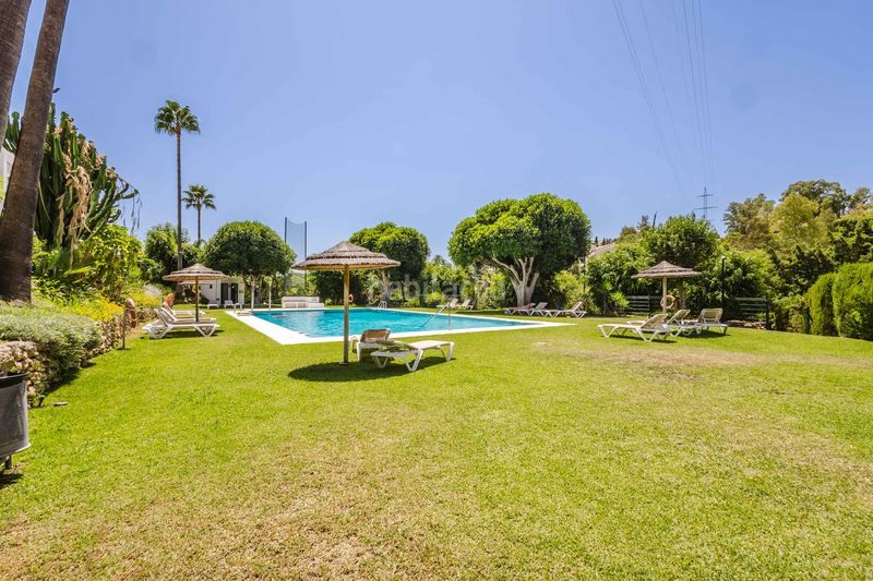 Foto d4f16586-0ab8-401d-b698-1895659a921b. Pis amb calefacció piscina a La Quinta Benahavís