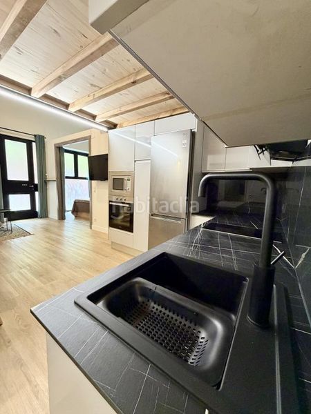 Foto f57881b7-6b33-43ce-ab2b-77d994abd839. Loft en Portazgo Madrid