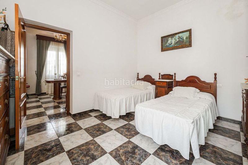 Foto 0a56f323-22db-4add-b031-af29bc6a8ea8. Casa adossada amb calefacció a Pilas