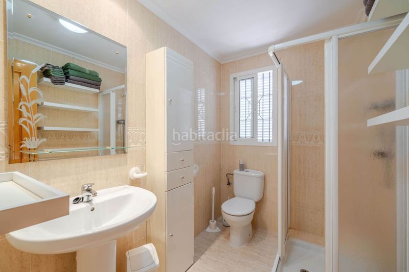Foto ee2d03aa-7433-4744-9bfb-c82401c5e8fd. Dúplex amb calefacció aparcament piscina a Novamar - Mediterráneo Santa Pola