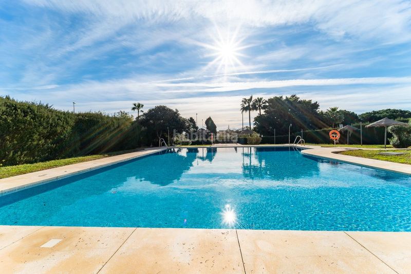 Foto c8334bd3-c1e8-4f51-aada-d1306a4e9a91. Pis amb calefacció piscina a la cala Mijas Mijas