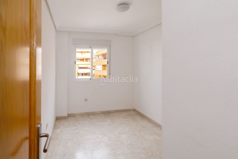 Foto 2ff8c5c2-6066-49a6-a922-9c8e8c799737. Pis amb calefacció aparcament a Centro Estepona