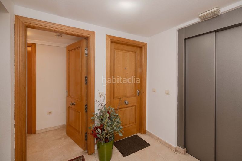 Foto d02cc60d-9735-4c72-9f37-76282846c756. Pis amb calefacció aparcament a Centro Estepona