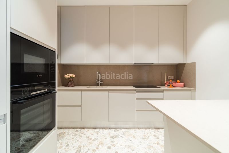 Foto 596d0c0c-b7b6-4811-a512-d3fb12307643. Pis amb calefacció a Dreta de l´Eixample Barcelona