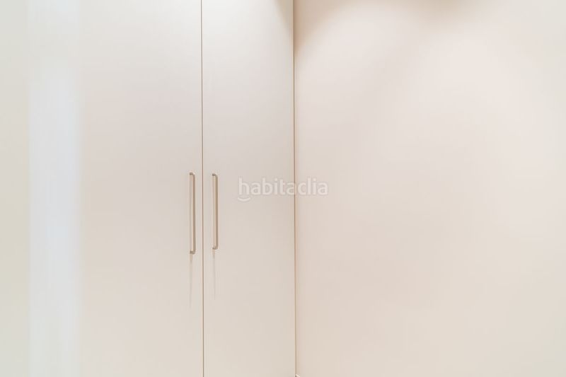 Foto f071bf7e-4d21-42c2-af71-c984b18313cc. Pis amb calefacció a Dreta de l´Eixample Barcelona
