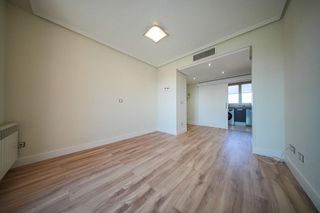Zweistöckige Wohnung in Calle de Joaquín Lorenzo