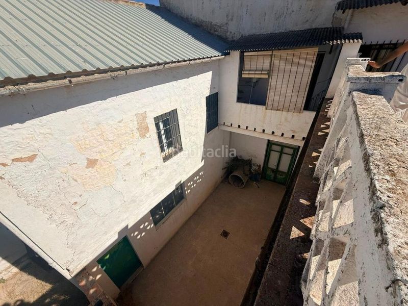 Foto 0e0fadb7-a4f7-4a01-a285-cff431f163a8. Casa amb calefacció a Campillos
