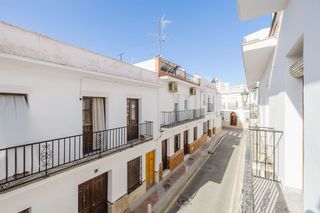 Casa adosada en Calle Alfonso XII