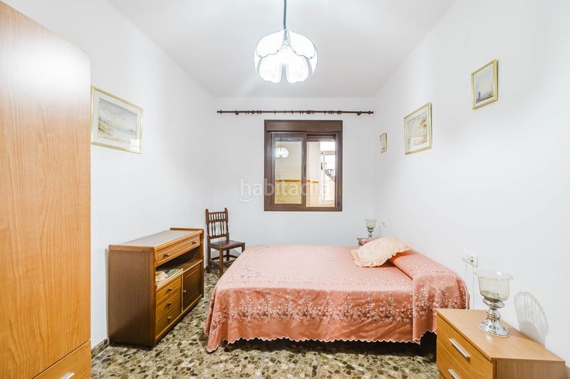 Foto 303ed32d-e8e9-427e-a1d8-98fc8b2e2a56. Casa adossada amb calefacció a Centro Nerja