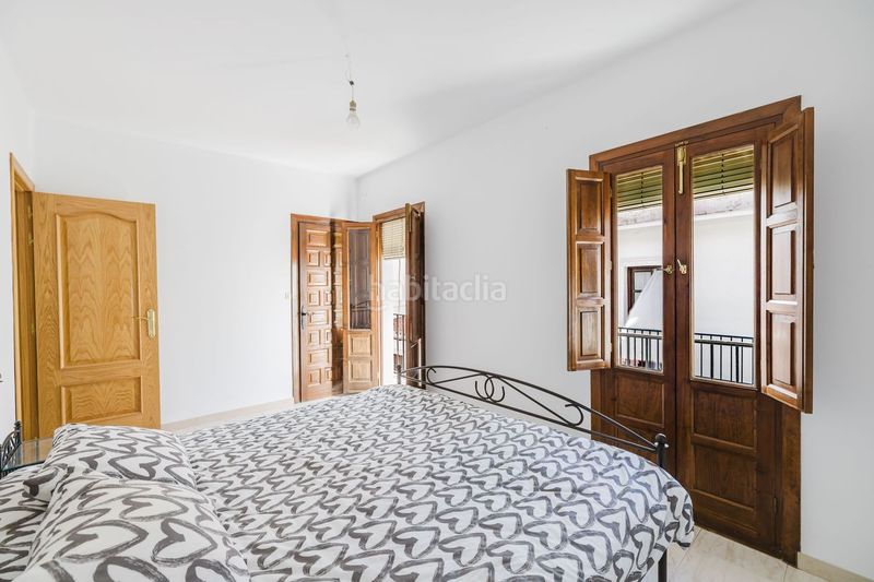 Foto 44e0789b-e539-465d-87c8-48a45772fb41. Casa adossada amb calefacció a Centro Nerja